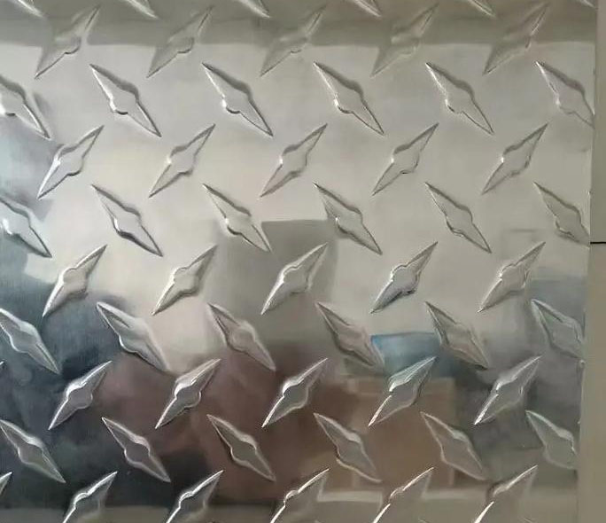 ���˰��뻨������